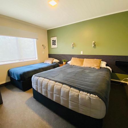 Commodore Motel ダニーデン エクステリア 写真