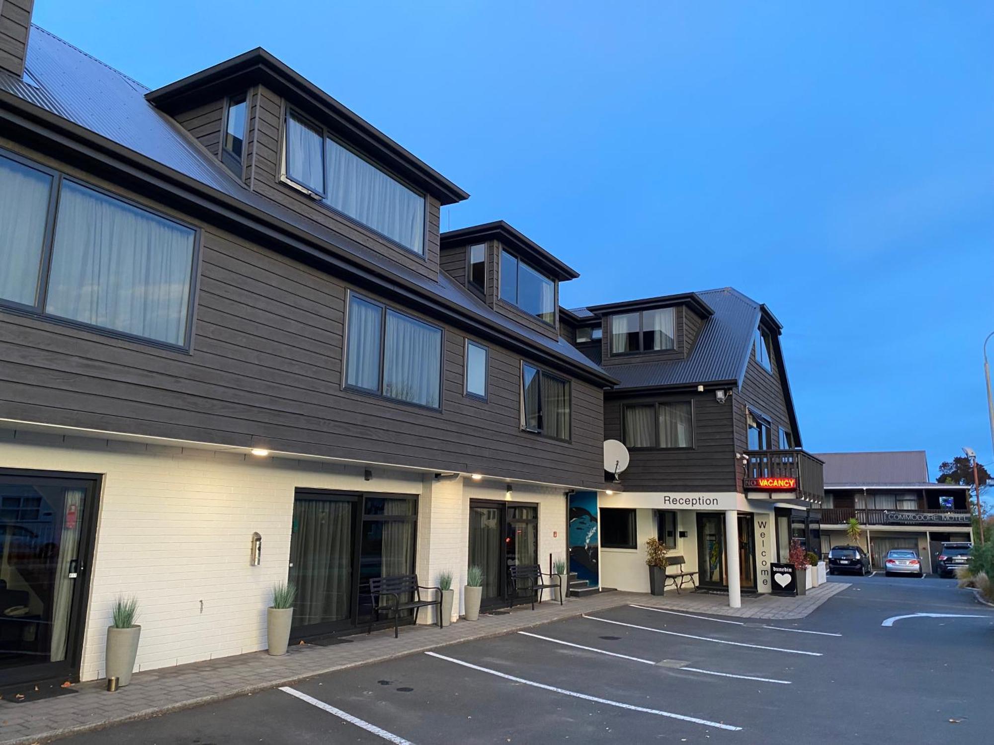Commodore Motel ダニーデン エクステリア 写真