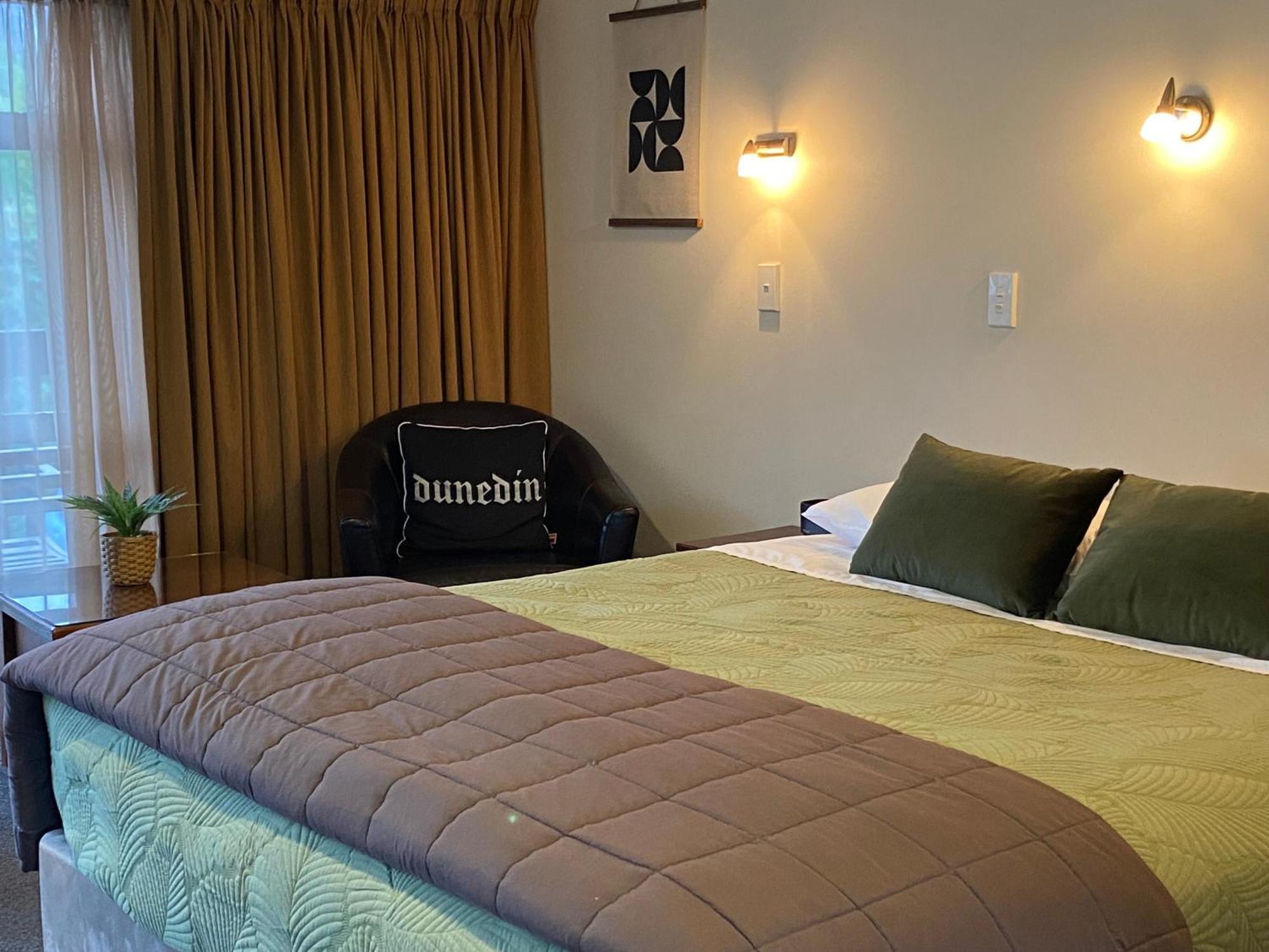 Commodore Motel ダニーデン エクステリア 写真