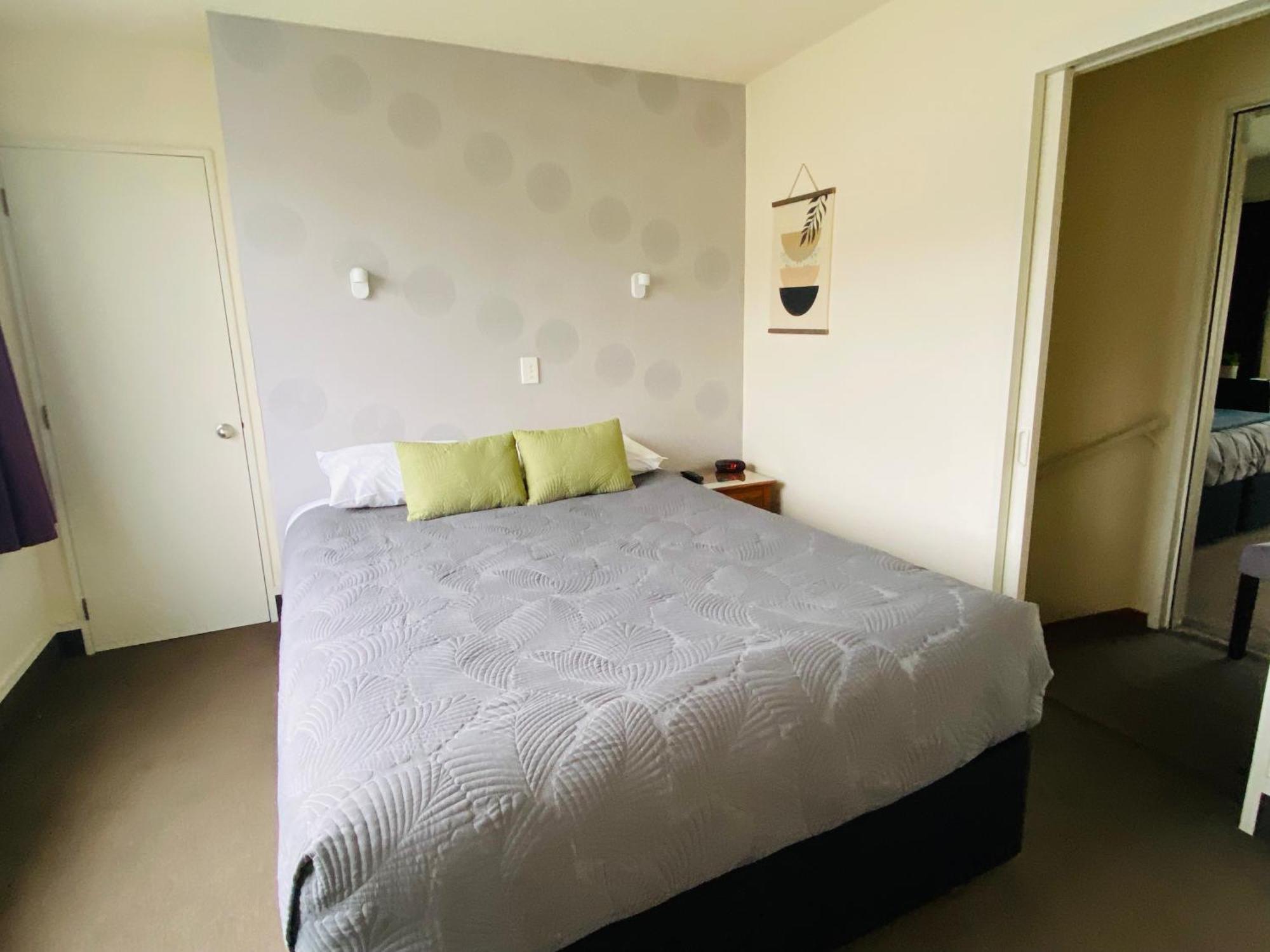 Commodore Motel ダニーデン エクステリア 写真